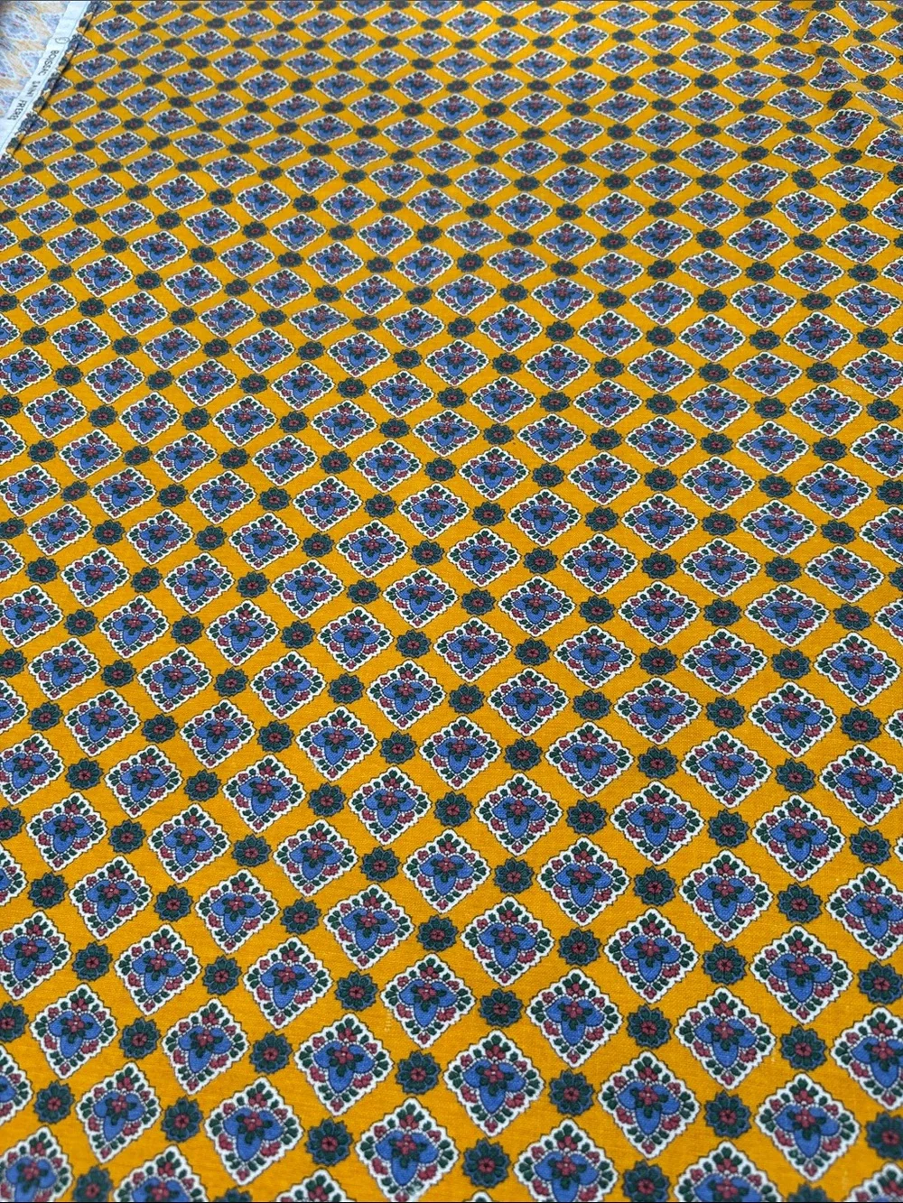 Vintage French Romanex De Boussac Yellow & Blue Fleur de Lis Tablecloth ~ Fabric